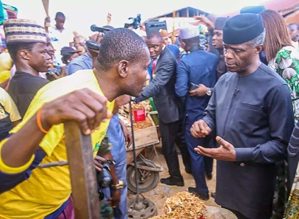 Young girl who beat security to grab Osinbajo's hands in Nyanya market is now VP's 'daughter'