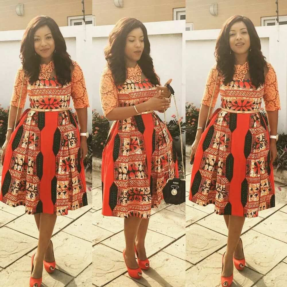 Ankara dress with lace elements for pleasure time Ankara dress with lace elements for pleasure time