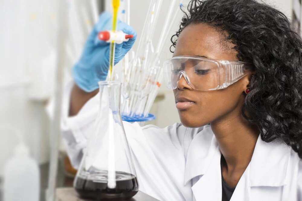 Safety measures when using chemicals: top 10 rules Safety measures when using chemicals: top 10 rules
