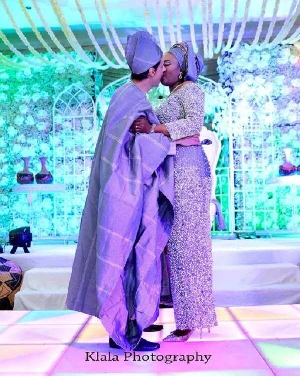 Nigerian lady weds her oyinbo lover in grand style (beautiful photos)