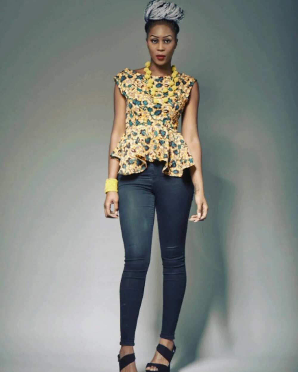 Latest Ankara blouse styles 6 Latest Ankara blouse styles 6