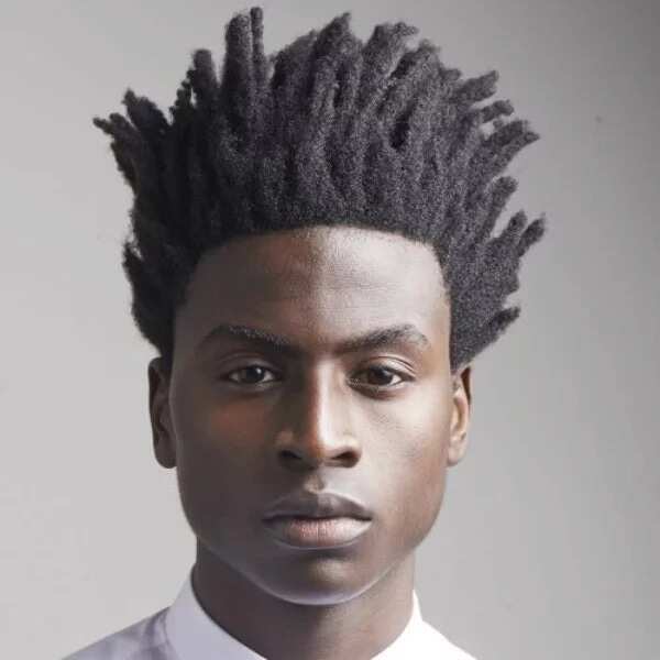 Trendy Afro hairstyles for men in 2018