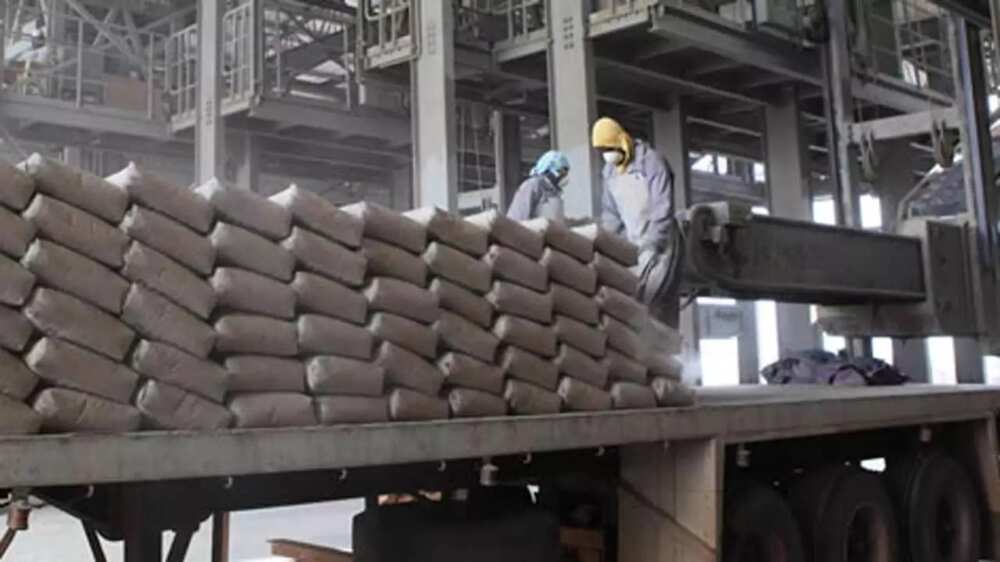 Ka ji irin ribar da Dangote ya samu tun a tsakiyar shekara Ka ji irin ribar da Dangote ya samu tun a tsakiyar shekara