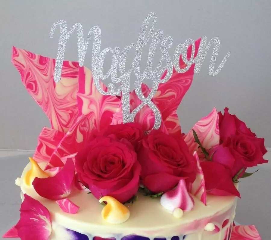Birthday cake with natural flowers