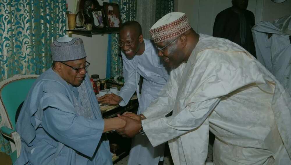 HOTO: Atiku, IBB na cikin ganawa HOTO: Atiku, IBB na cikin ganawa