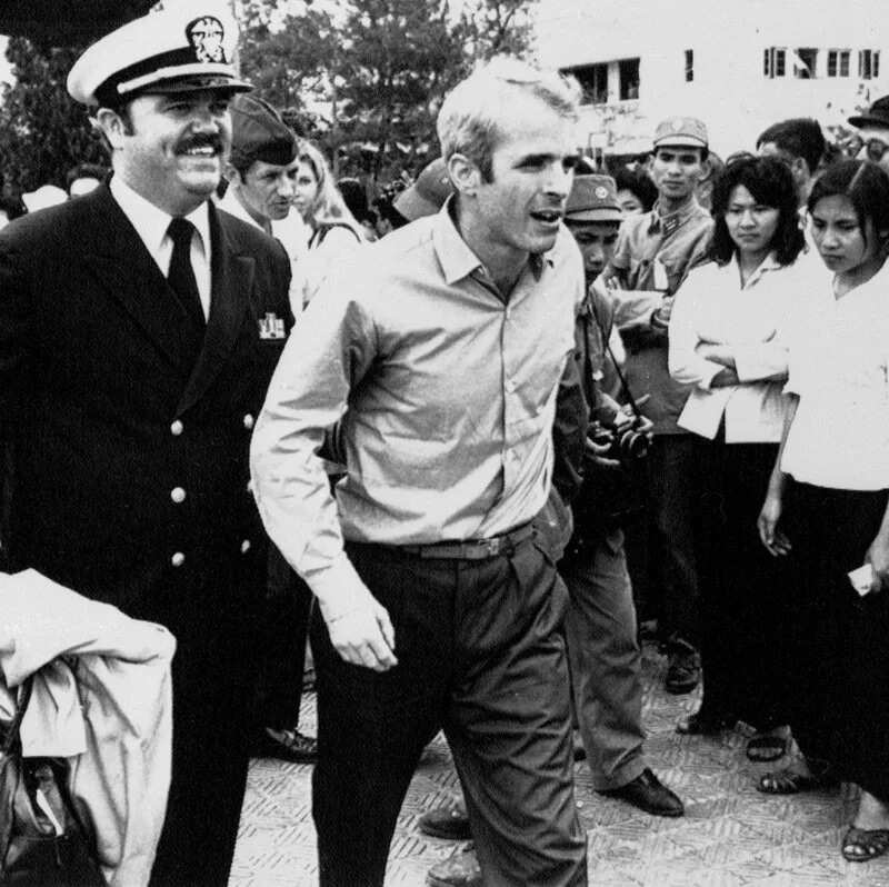 McCain ya kasance ganimar yaki a 1967