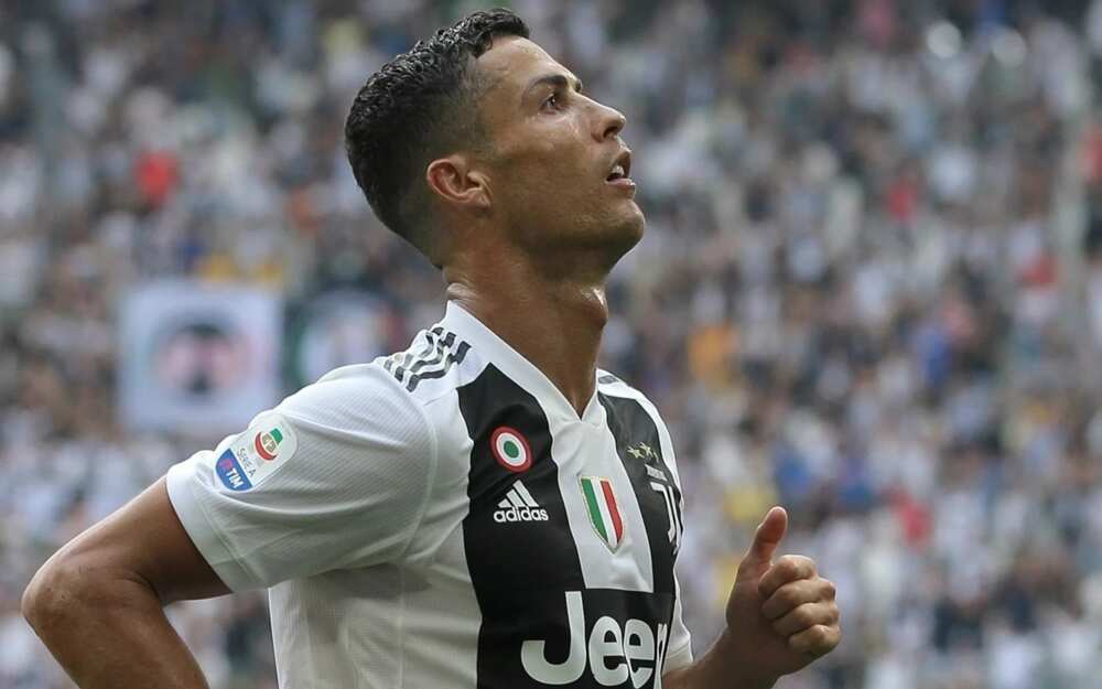 Tirkashi: An gano zunzurutun dukiyar da Cristiano Ronaldo ke samu a duk wallafarsa ta Instagram