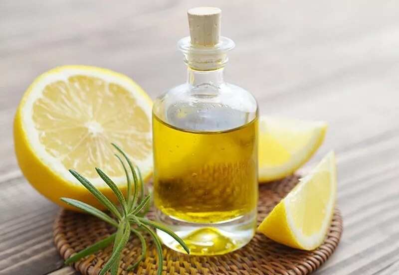 Lemon oil for skin lightening