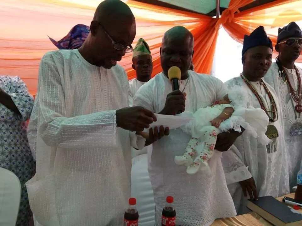 Gani Adams christens baby the traditional way (photos)