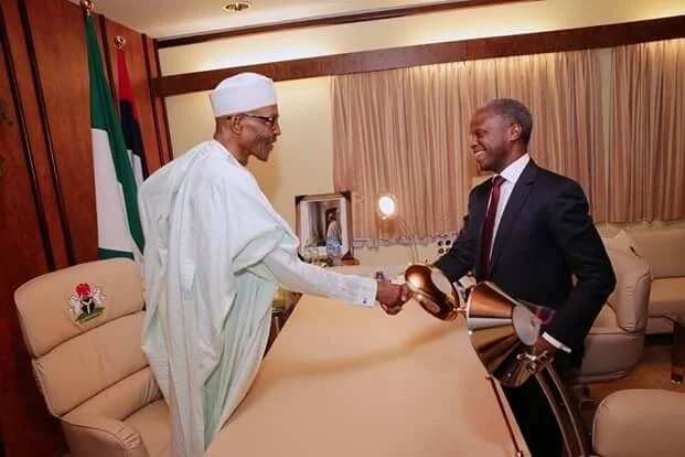 President Muhammadu Buhari receives briefing from VP Osinbajo