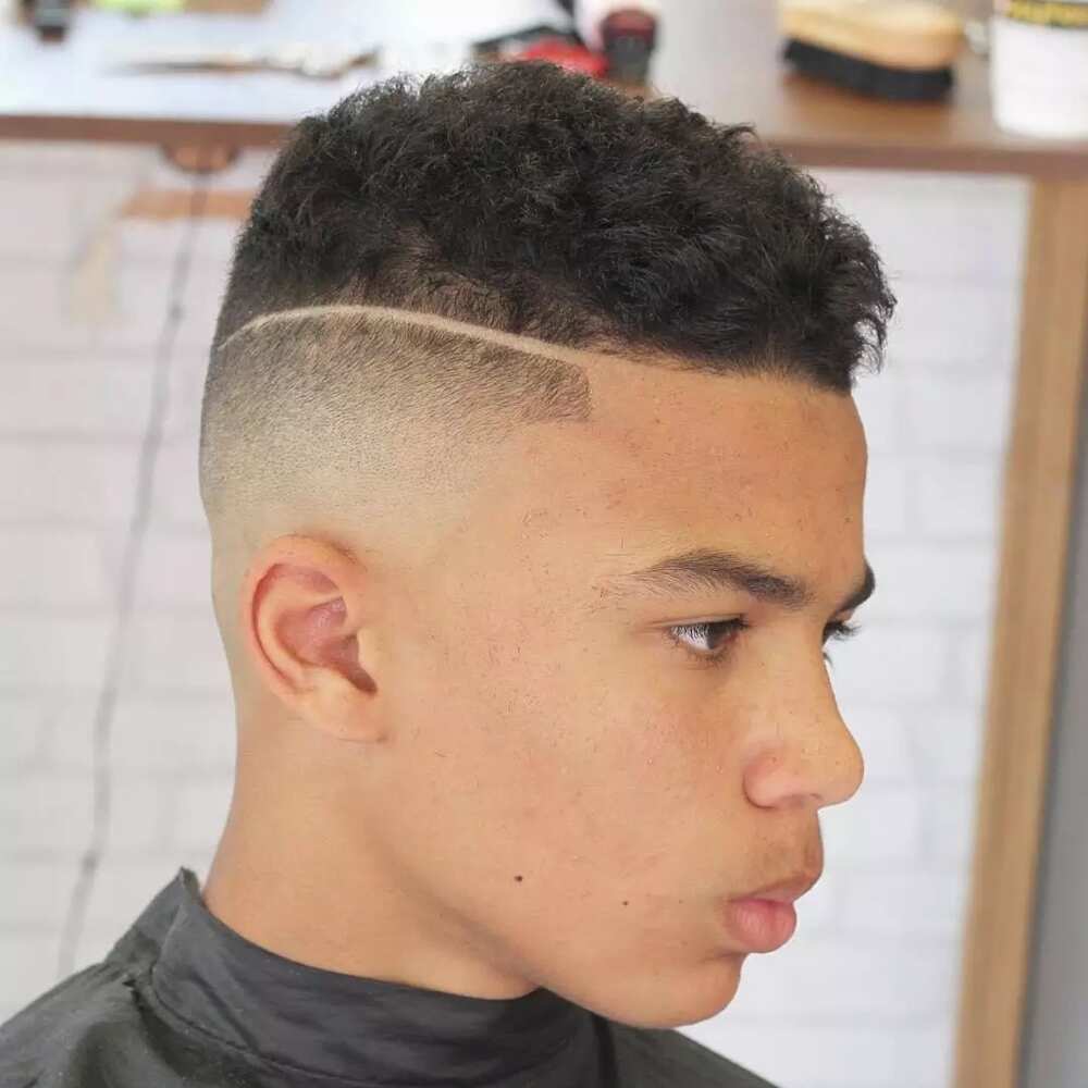 High fade with line
