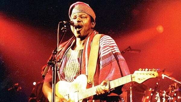 King Sunny Ade performing