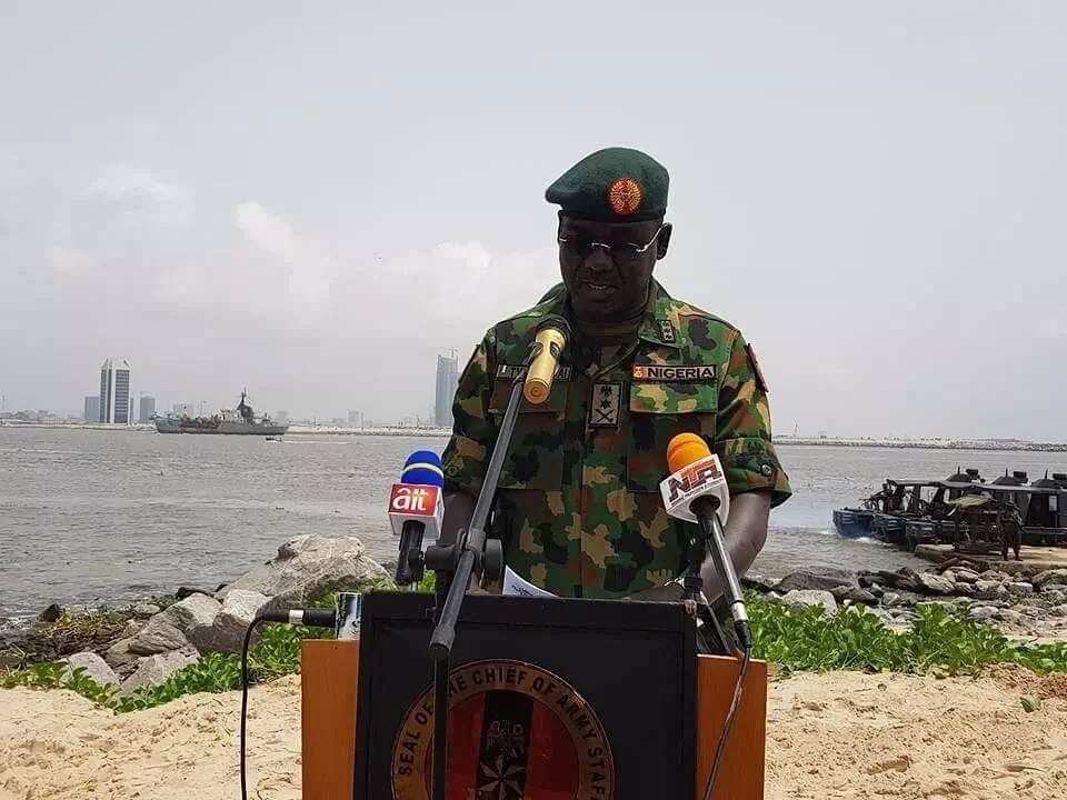 Lieutenant General Tukur Yusuf Buratai arrived Takwa Bay Island, Lagos state to flag off of exercise CROCODILE SMILE II at the Tactical Headquarters of 81 Division Nigerian army in the state. Photo credit: Instagram, BuharSallau