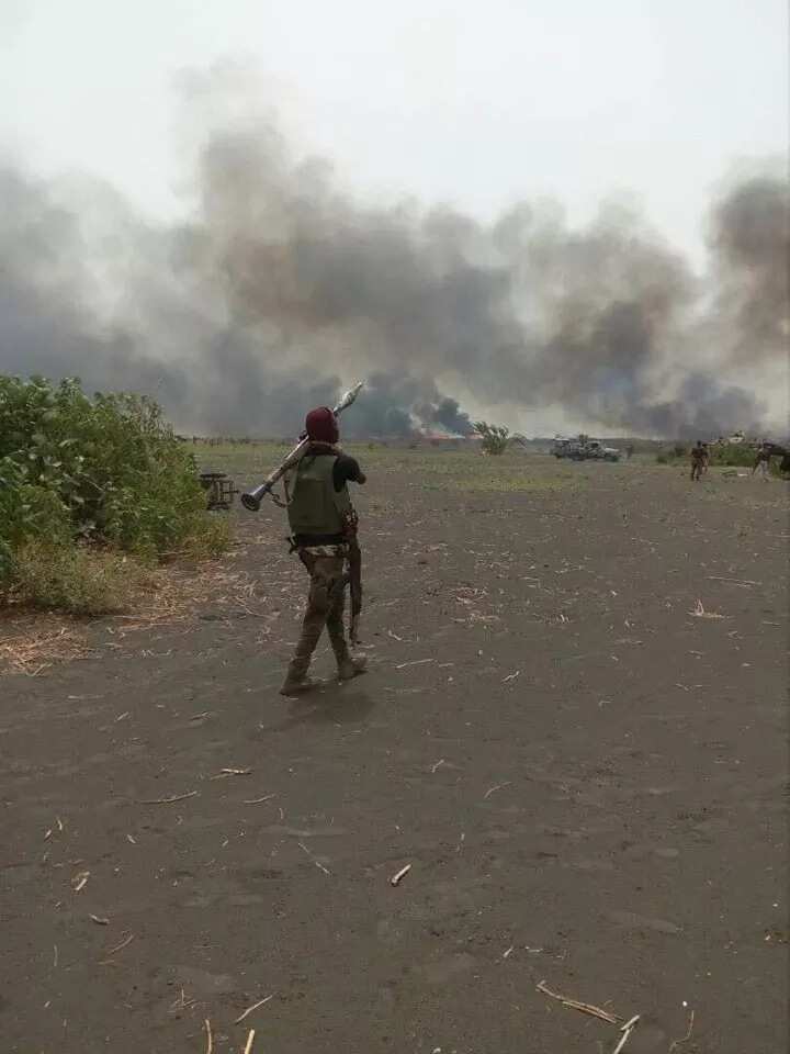 15 killed as soldiers engage in fierce battle with Boko Haram terrorists (photos)