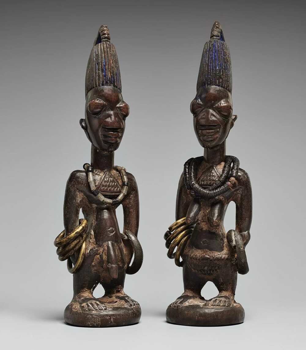 Statues of Yoruba twins
