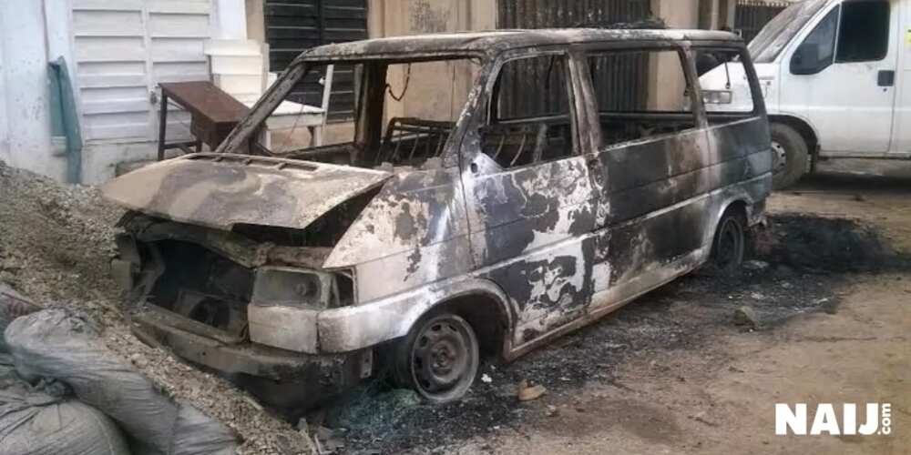 BREAKING: Houses burnt as Yoruba, Igbos clash in Mushin
