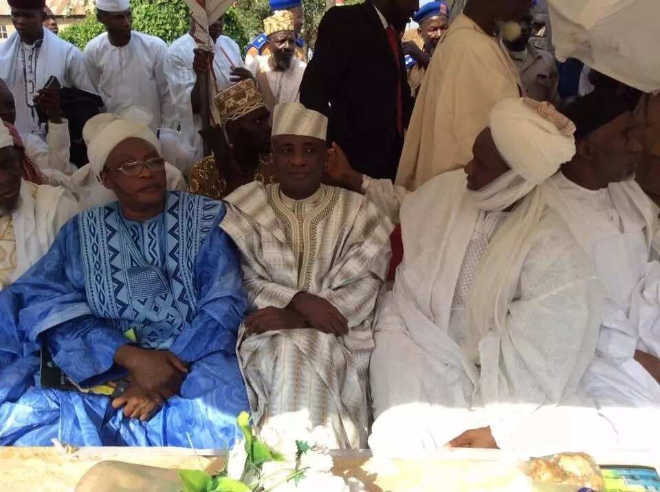 Obasanjo ya gina katafaren masallacin juma’a garin Abekuta