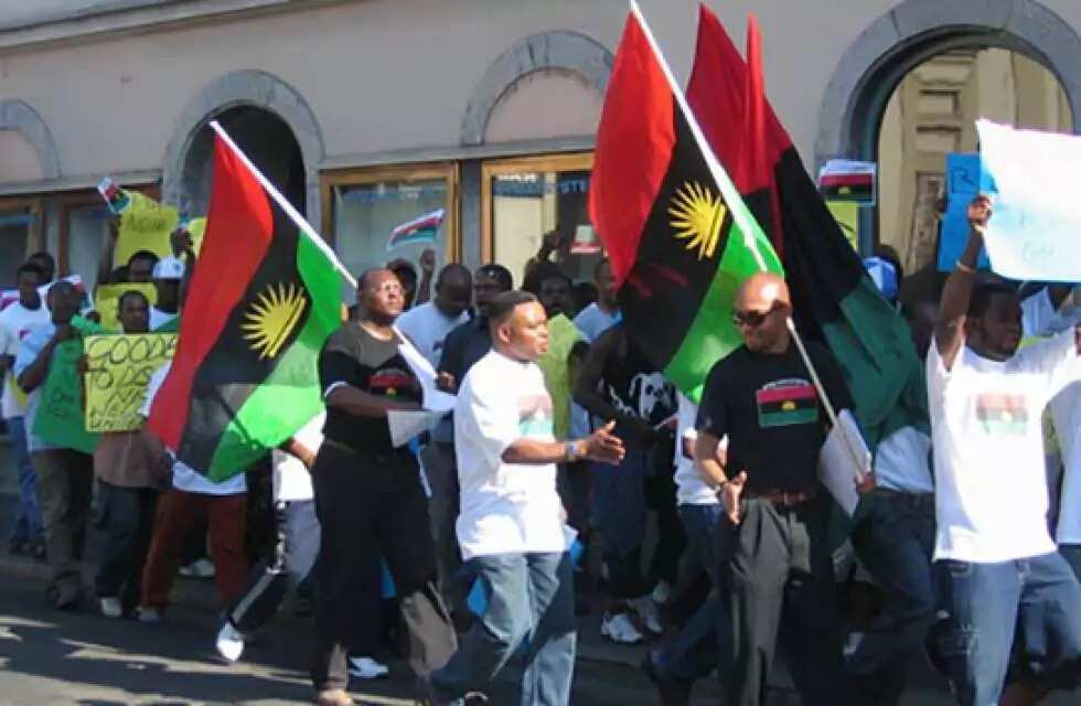 Manyan Igbo suka gurgunta Biafra - Uwazuruike