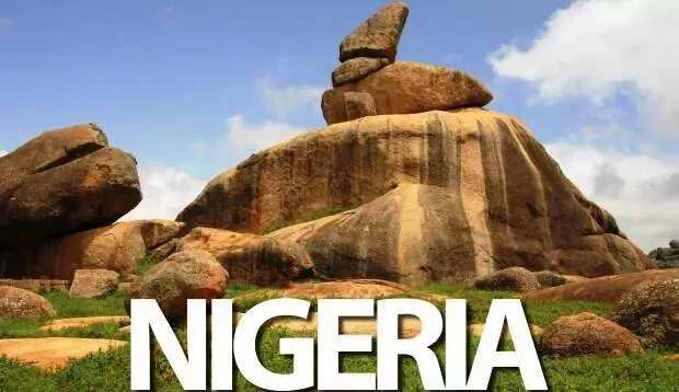 the-nigeria-national-theatre-iconic-landmark-in-lagos-state-go