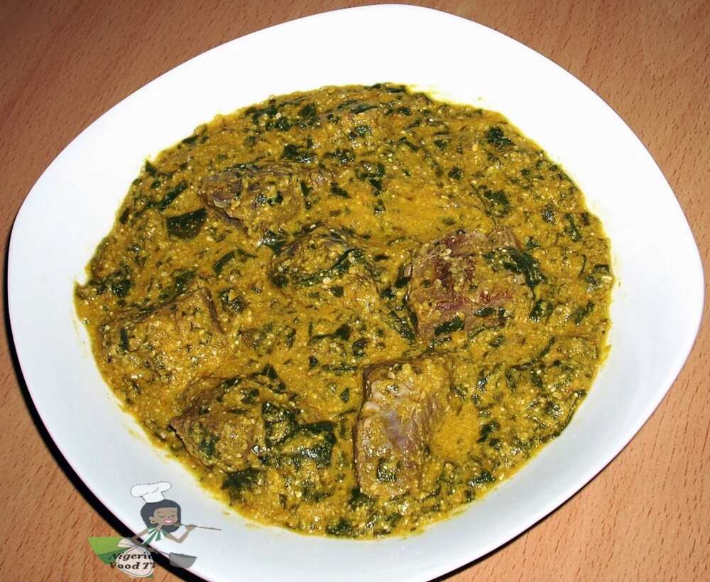 How to Cook Egusi Soup – Caking Method