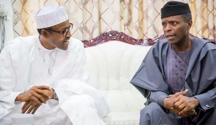 Saraki fails to meet President Buhari in London