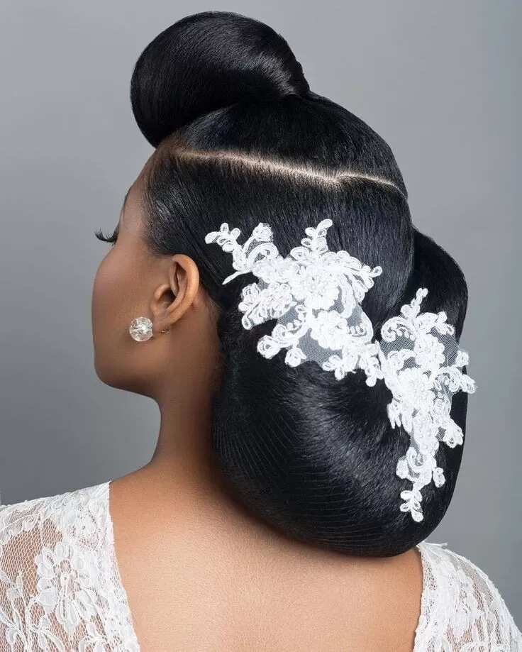 Wedding hairstyle with decor