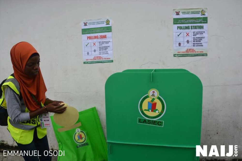 LIVE UPDATES: Governor Ambode casts his vote in Lagos LG polls (photos, video)