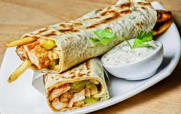 How to make shawarma? How to make shawarma?