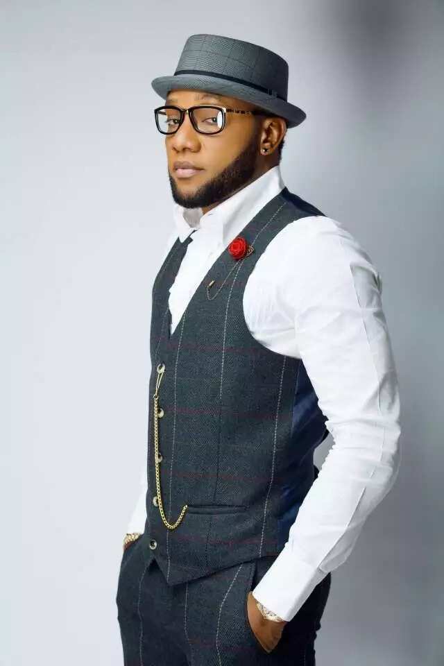 Kcee artist