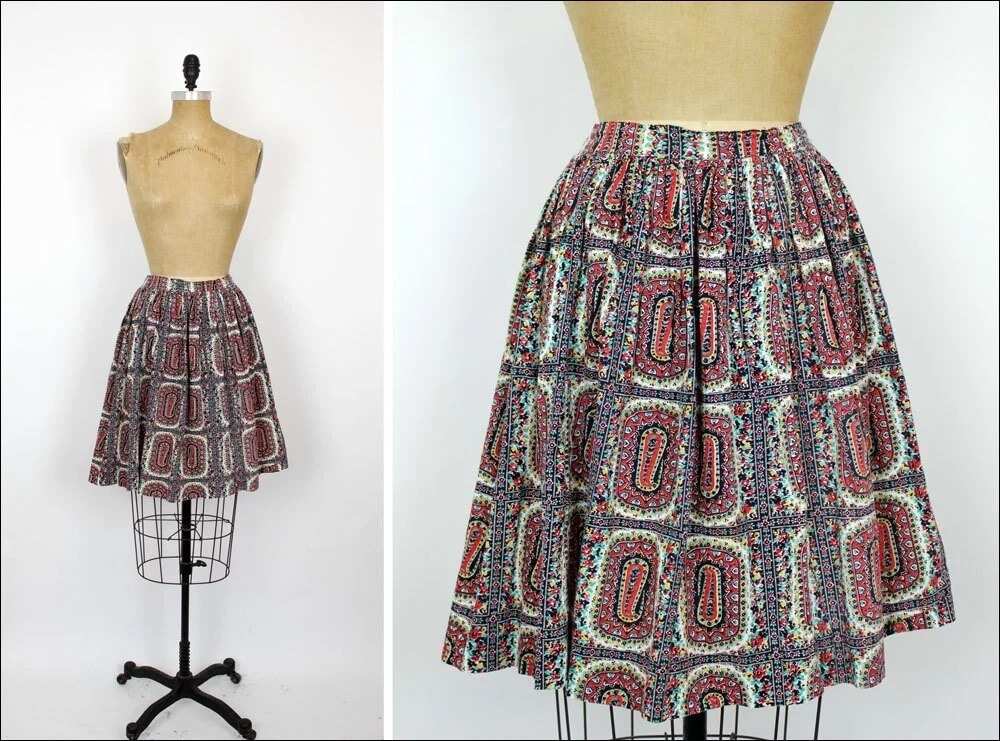 A line outlet skirt meaning