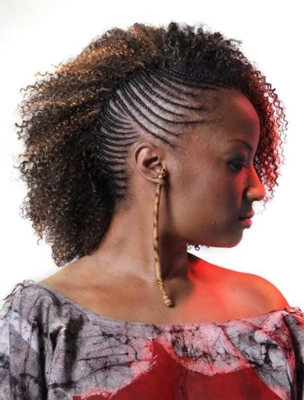 Natural hairstyles for medium length hair