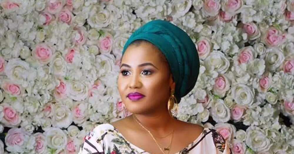 Babban magana: Jaruma Hadiza Gabon ta fusata, tana shirin kwancewa wasu zani a kasuwa Babban magana: Jaruma Hadiza Gabon ta fusata, tana shirin kwancewa wasu zani a kasuwa