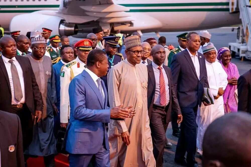 Hotuna: Shugaba Buhari ya isa kasar Togo domin halartan taron ECOWAS/ECCAS
