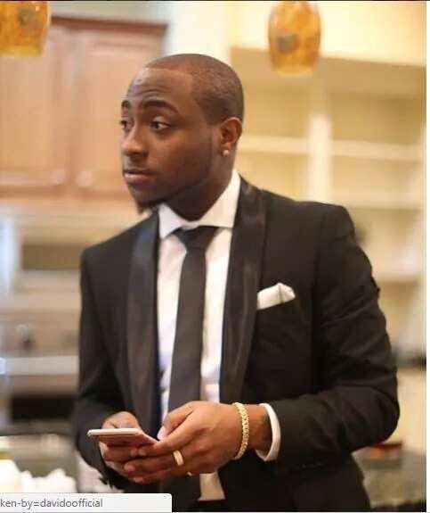 Davido snatched 2baba's artist Dammy Krane (Photos)