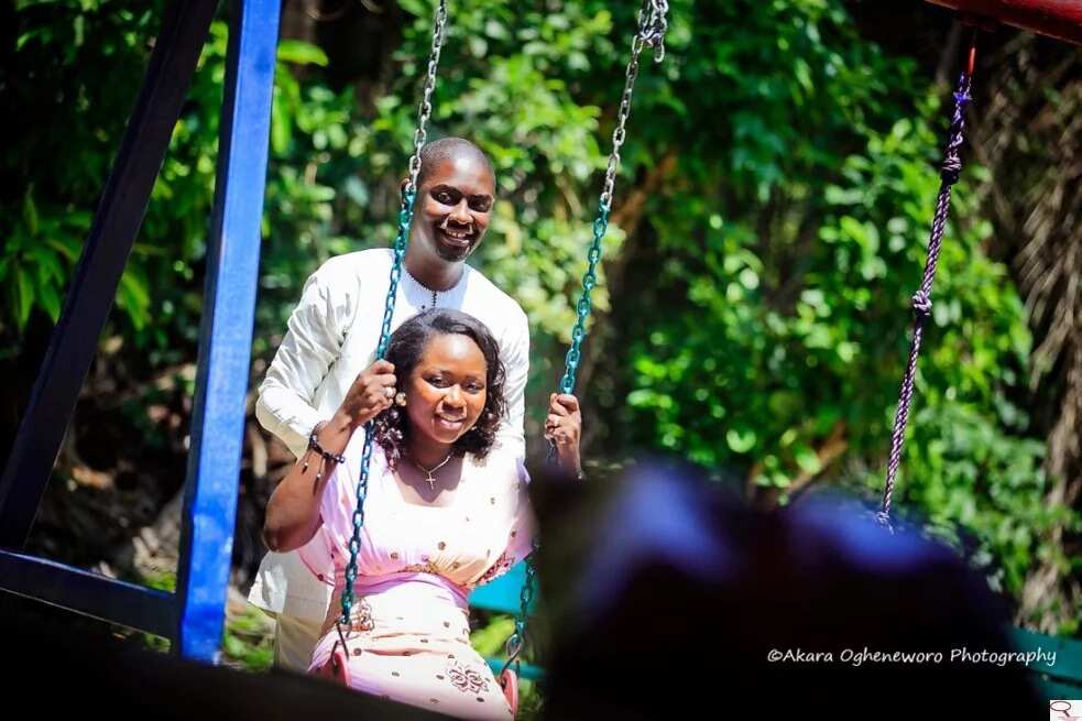 10 amazing pre-wedding pictures of some Nigerian couples