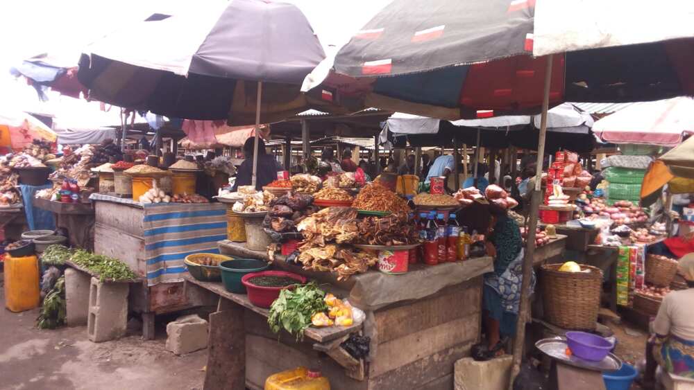 Prices of goods appears to be unstable at Ijora 7 UP market, Lagos. Source: Esther Odili.