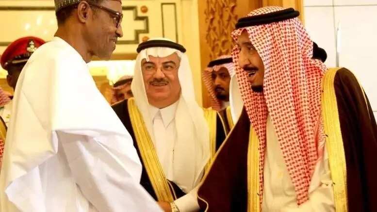 President Buhari with representatives of Islamic bank