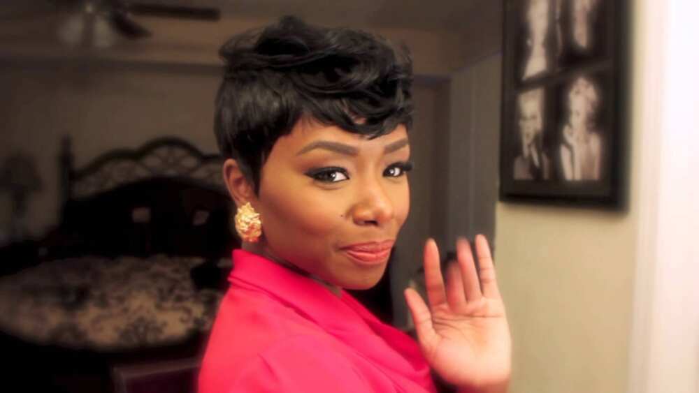 Short fixing hairstyles in Nigeria Short fixing hairstyles in Nigeria