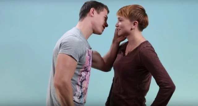 Lesbians Kiss Straight Men In Awkward Experiment