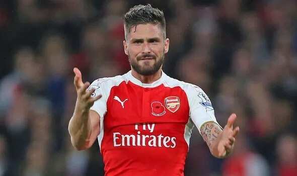 Olivier Giroud admits he could leave Arsenal