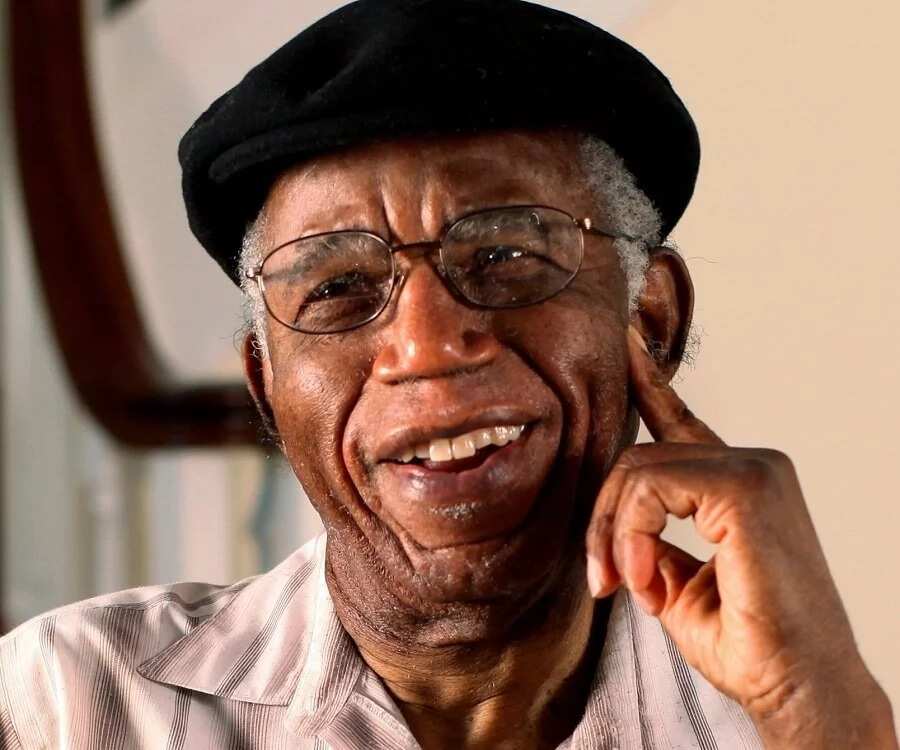 5 things to know about Things Fall Apart by Chinua Achebe