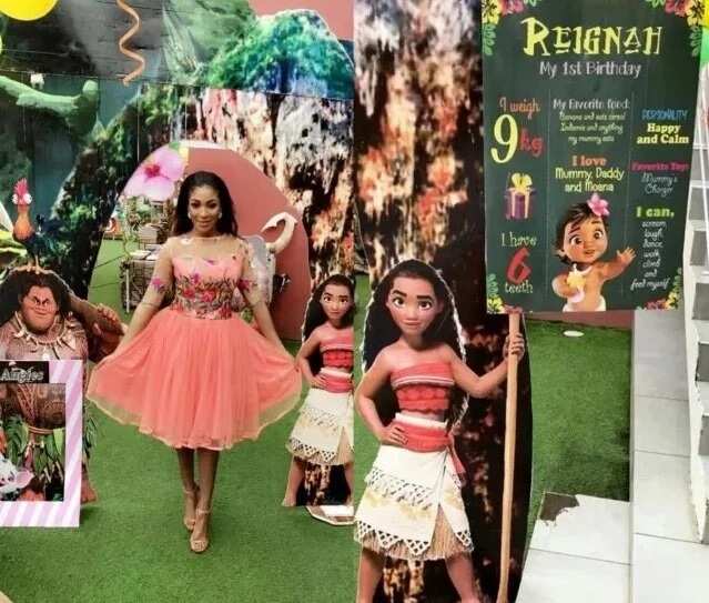 Dabota Lawson at daughter's Moana's themed party
Source: Yabaleft