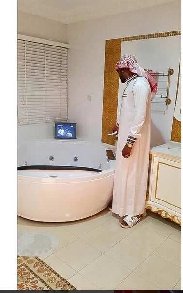 See 5 Star Music Boss E-Money's Billion Naira Home