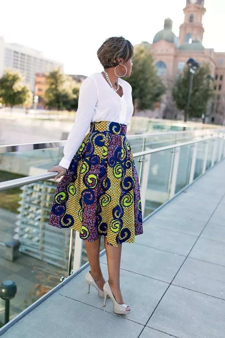 Latest fashion styles in Nigeria 2017, Micro-pleated Ankara Skirt.