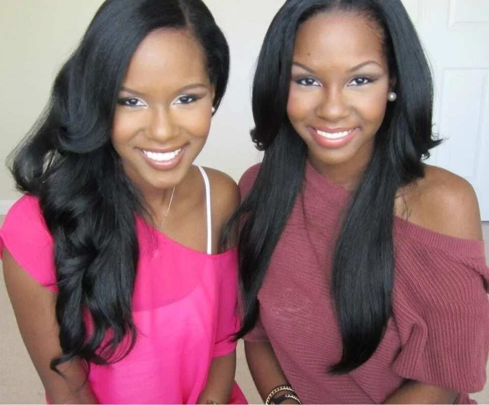 YOUNG twins YOUNG twins
