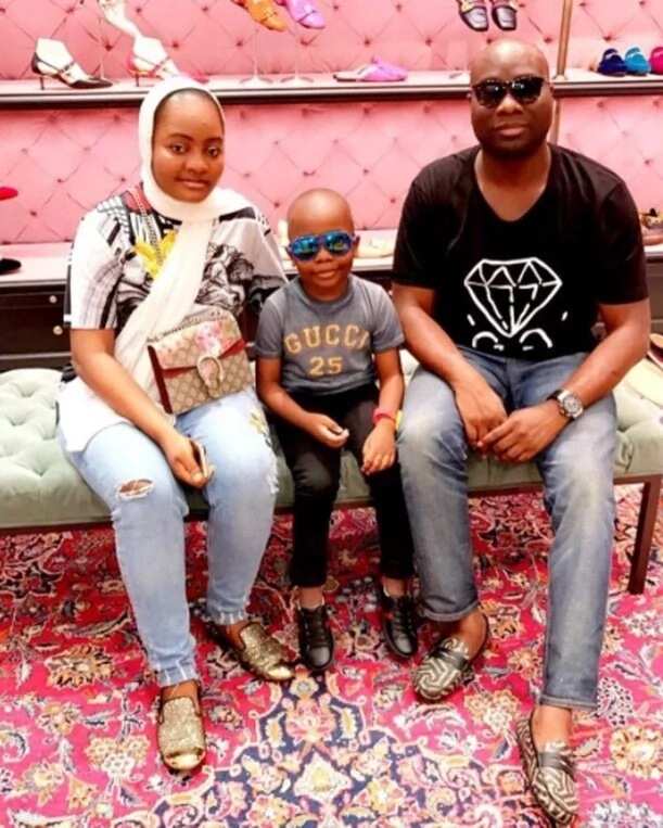 His mum is a bread seller and father a taxi driver - Hushpuppi’s bestfriend spits fire