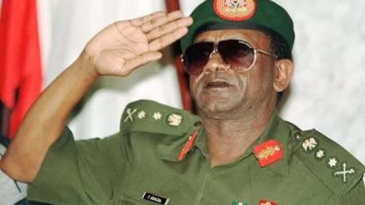 EFCC ta na binciken yadda $500m da Abacha ya sace su ka yi layar zana