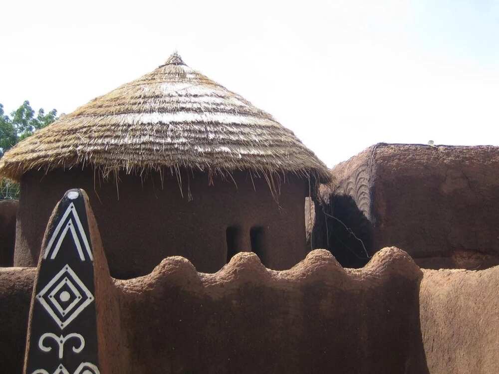 History of Hausa History of Hausa