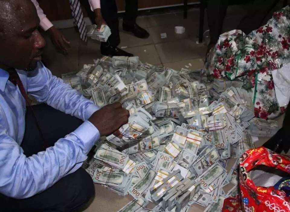 Former PDP chairman named as owner of apartment where EFCC discovered huge cash