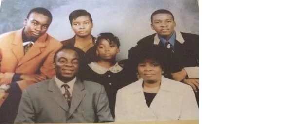 Throwback photos of Bishop Oyedepo haircut, the founder of the Covenant University